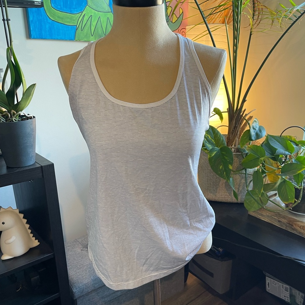 Active tank top
